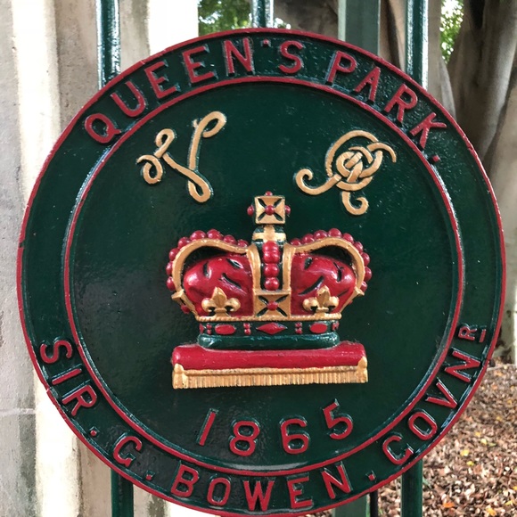 Meet your Posher, Robyn - Picture 4 of 5